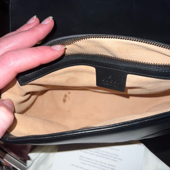 Authentic Gucci GG Marmont Small Matelassé Shoulder Bag - Picture 5 of 6